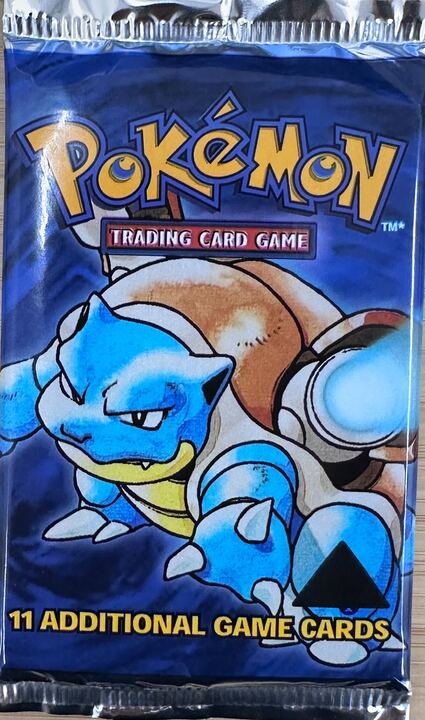1999 Pokemon Base Set Pack Triangle Pack Error Blastoise Art