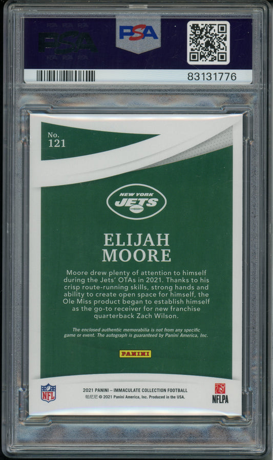 2021 Immaculate Collection Elijah Moore #121 Patch Auto NFL Shield 1/1 PSA 8