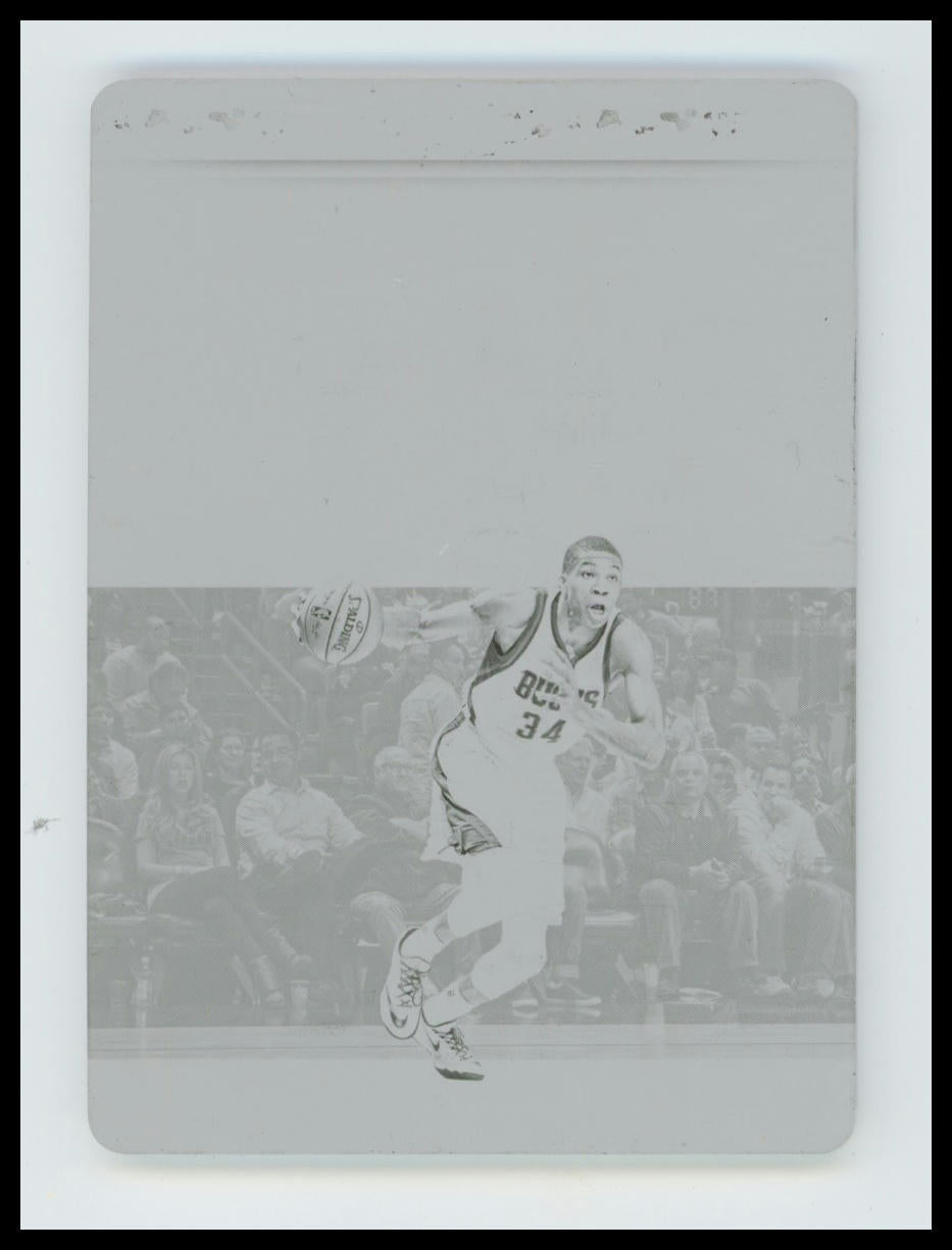 2016 National Treasures #S-GA Giannis Antetokounmpo Black Print Plate