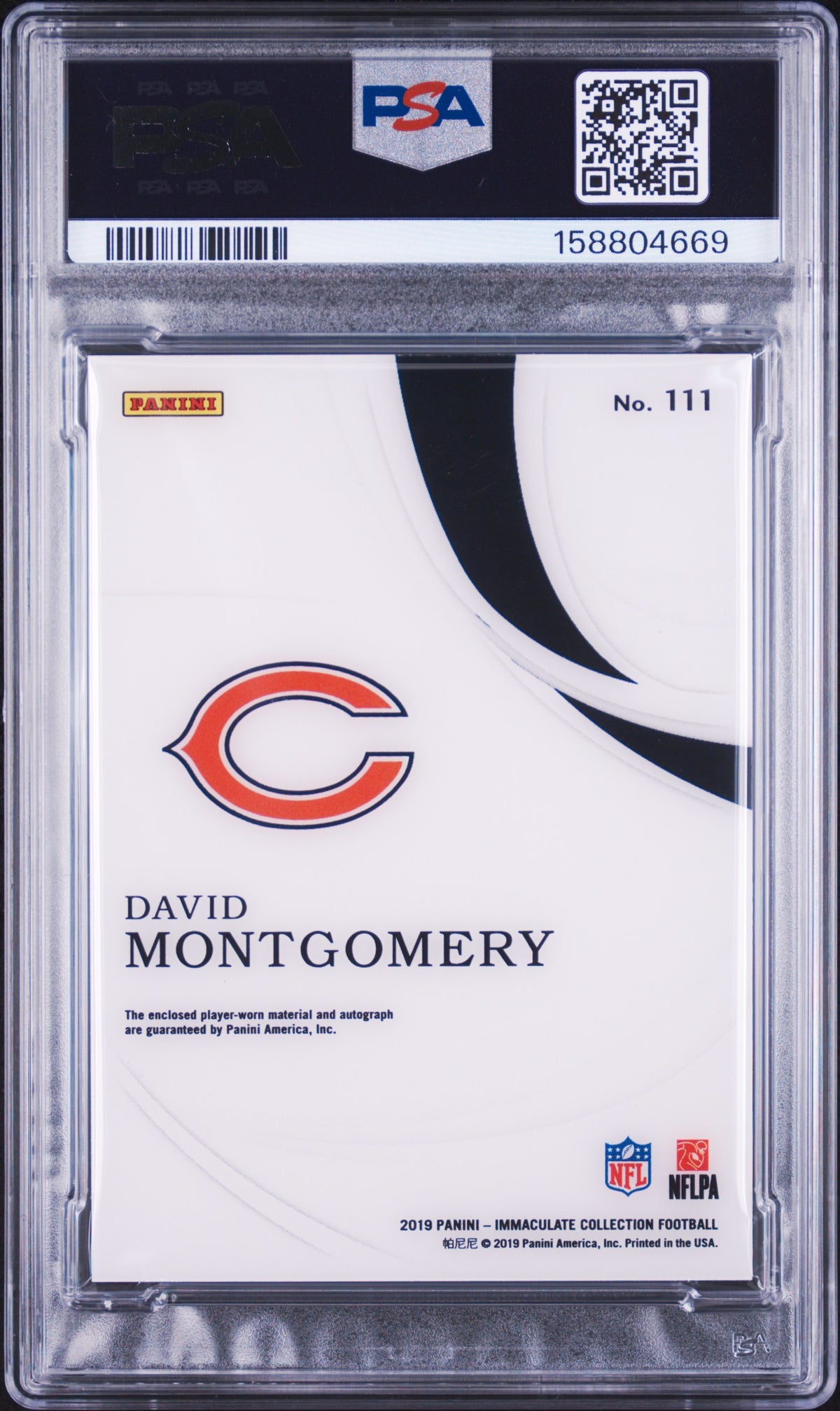 2019 Panini Immaculate David Montgomery Patch Autograph-Emerald 111 English PSA 9