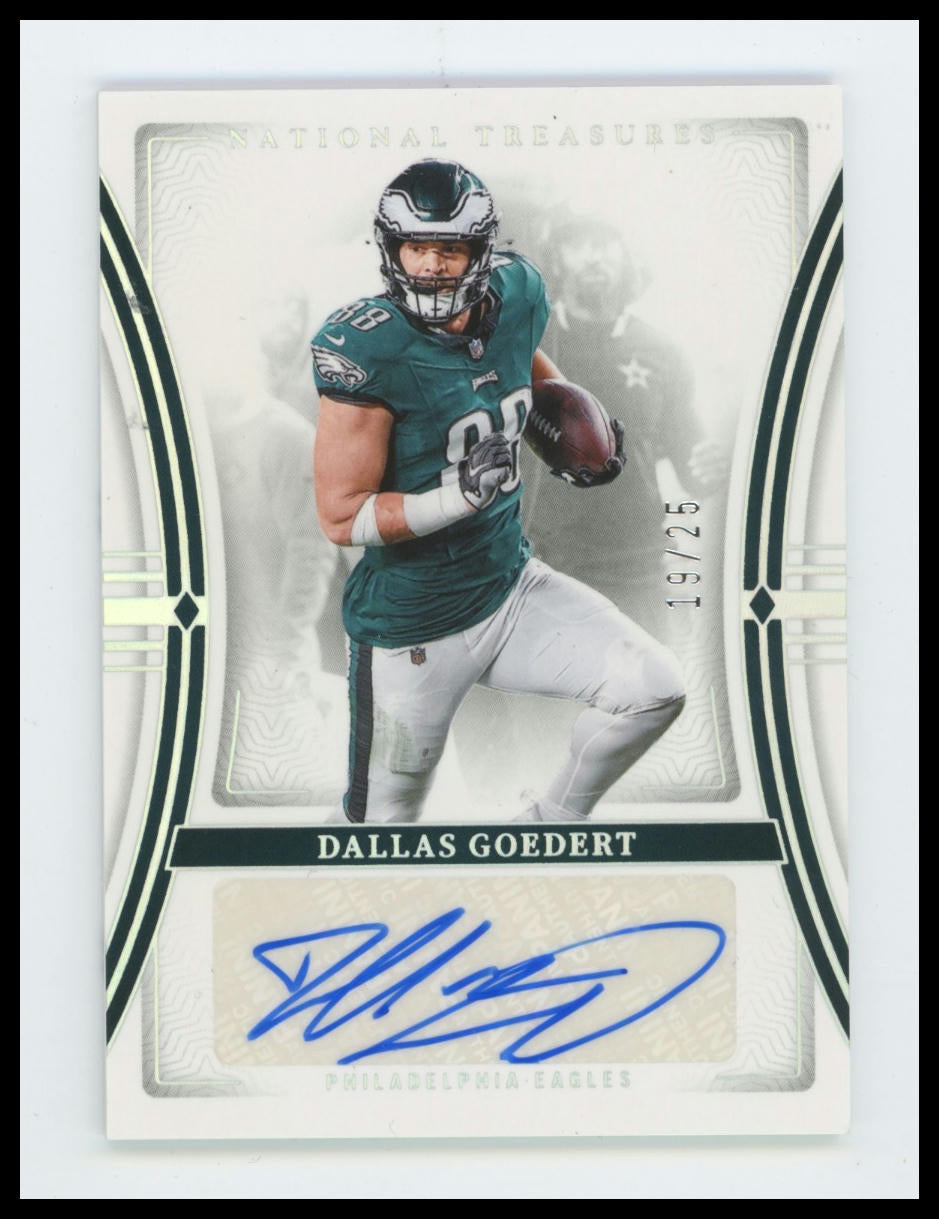 2022 Panini National Treasures Dallas Goedert Signatures #/25
