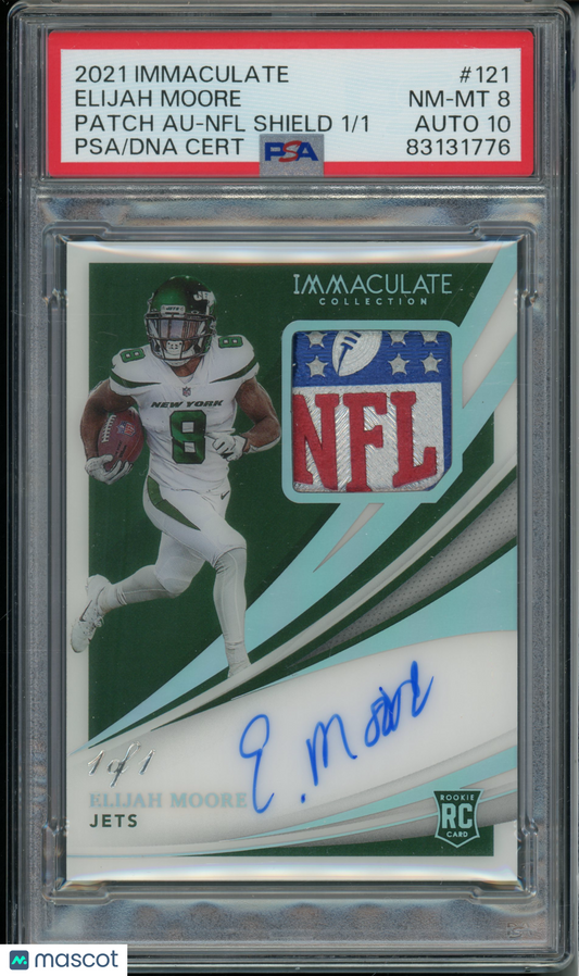 2021 Immaculate Collection Elijah Moore #121 Patch Auto NFL Shield 1/1 PSA 8