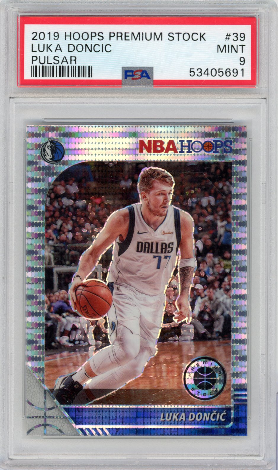 2019 Panini Panini Hoops Premium Stock Luka Doncic Pulsar 39 English PSA 9
